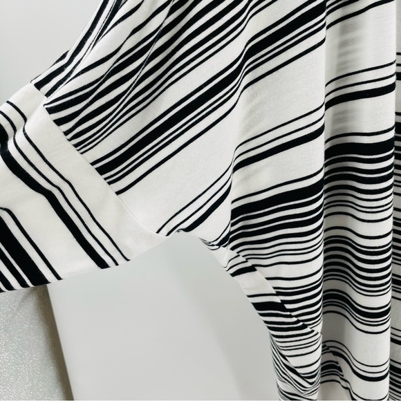 Soma Super Soft Black Stripe Dolman Sleeve Scoop Neck Pullover Rayon Spandex Top - Picture 2 of 9
